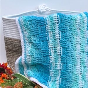 Small chunky knit cozy basketweave blanket